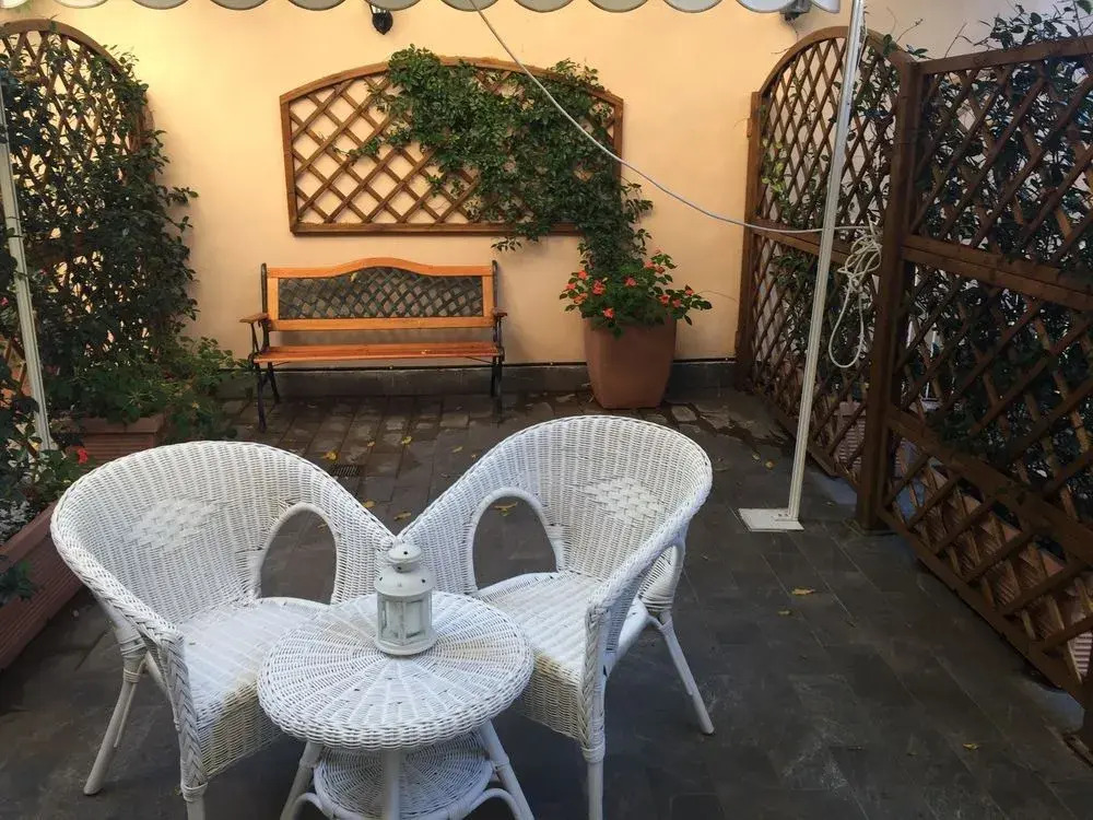 la piazzetta delle regine