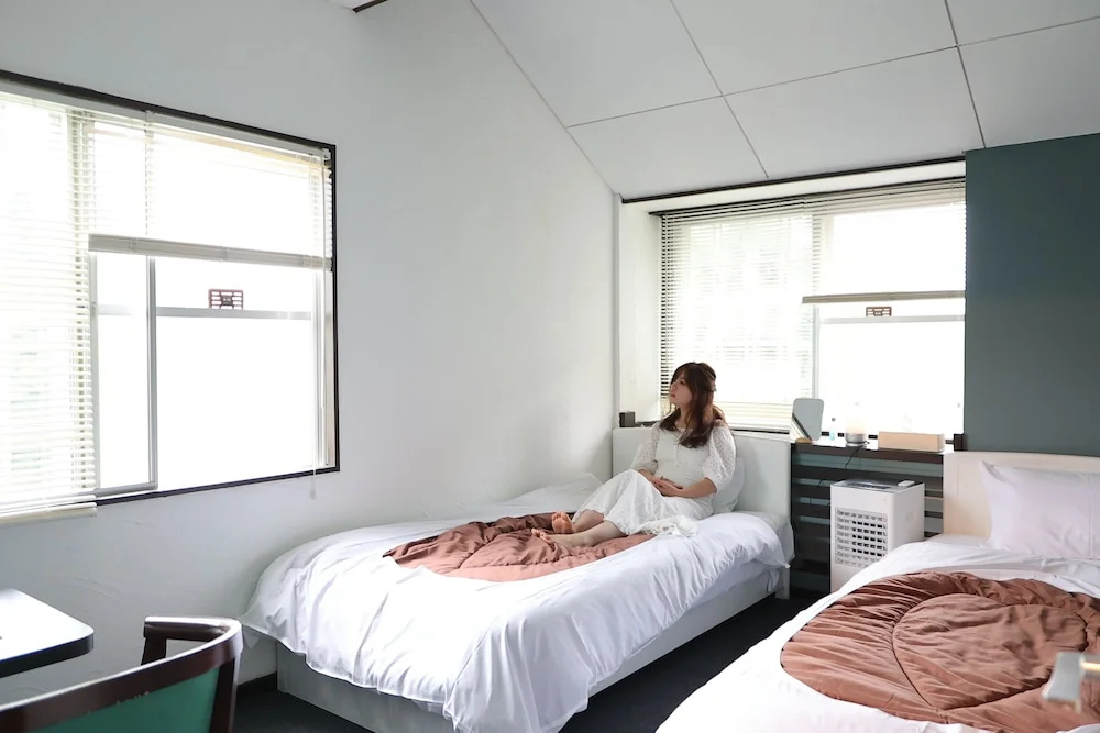 Retopia AIZU磐梯町ゲストハウス