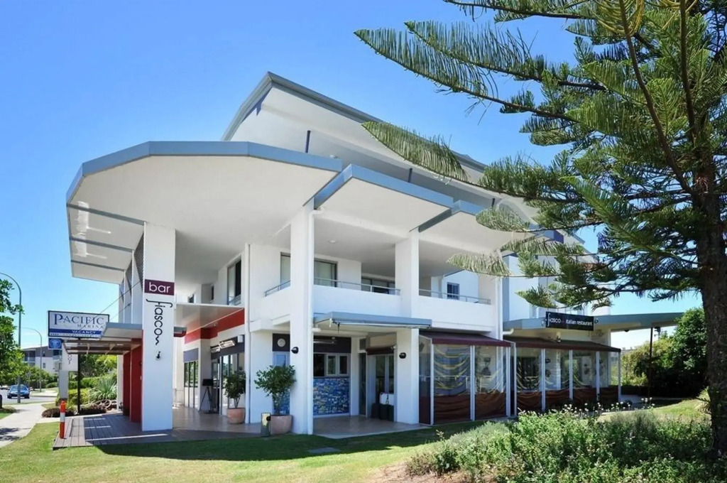 Pacific Marina Apartments