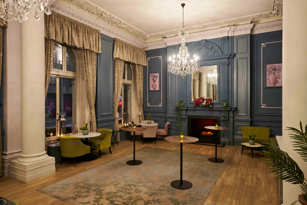 Отель The Clermont London, Victoria