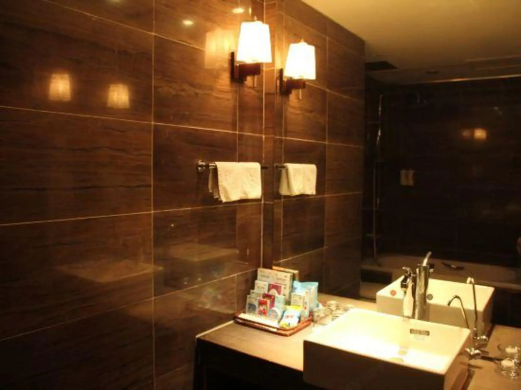 Tralin Hotel