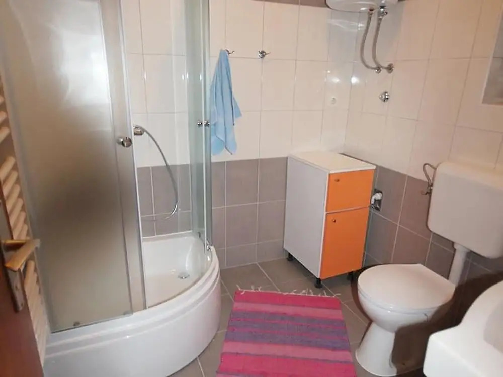 Comfortable Apartment, Close to the Beach