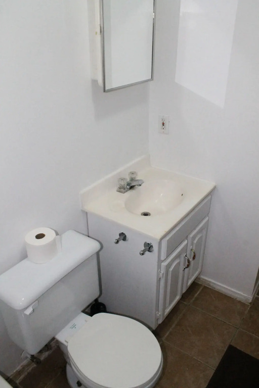 Adib Apartments - 931 Pinecrest Rd, Unit C
