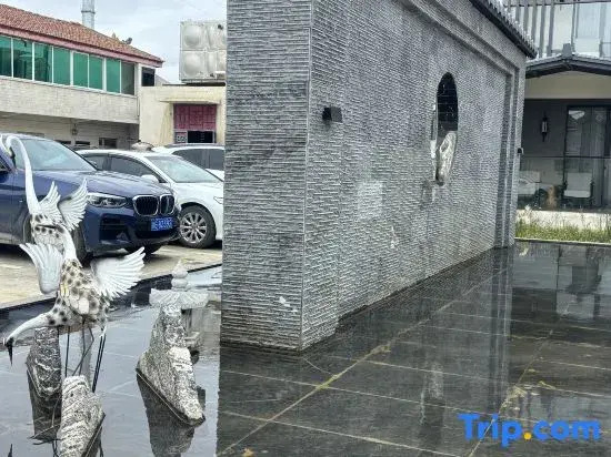 Hongyuan Qingfeng Yashe Homestay