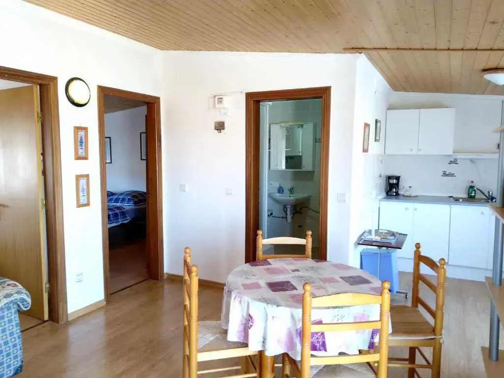 House With 2 Bedrooms in El Chaparral, With Wonderful sea View, Privat