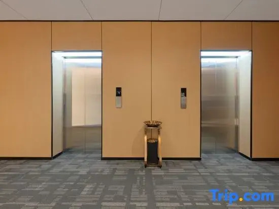 Jinyi Preferred Hotel (Chayouhouqi Government Affairs Service Center Branch)