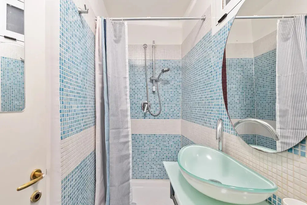 JOIVY Beautiful Studio For 2 Near Sempione Park