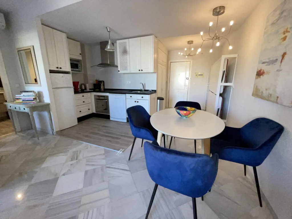 Apartment Zena - CTVR130A