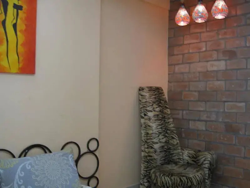 Jolly Guesthouse