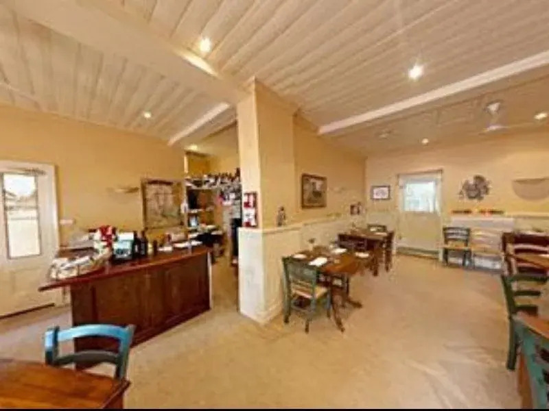 Emeu Inn