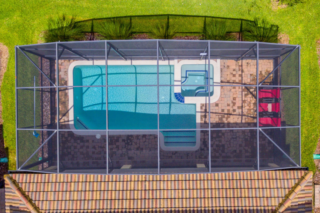 Deluxe 7Bd with Pool Close to Disney   CG 1406