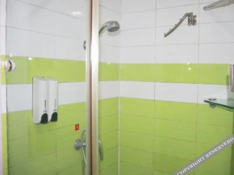 7 Days Inn Wuhan Institute of Sports Branch
