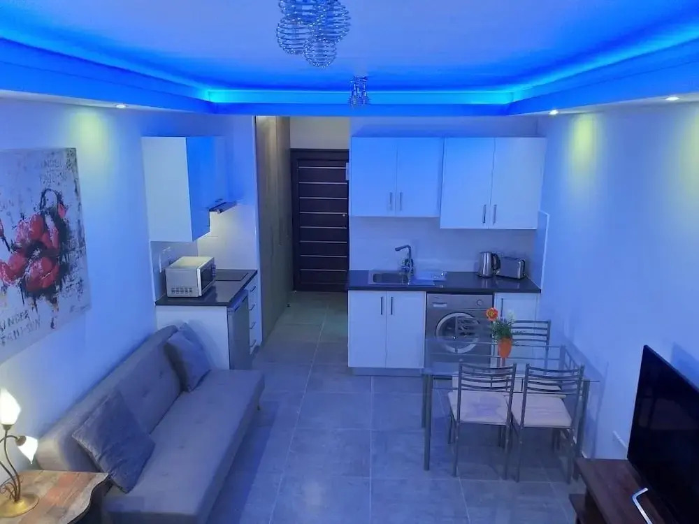 777 Beach Guesthouse