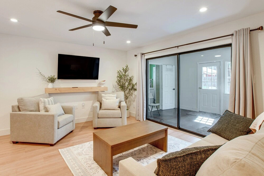 Pet Friendly w/ Yard! Fully Updated Tahoe Home