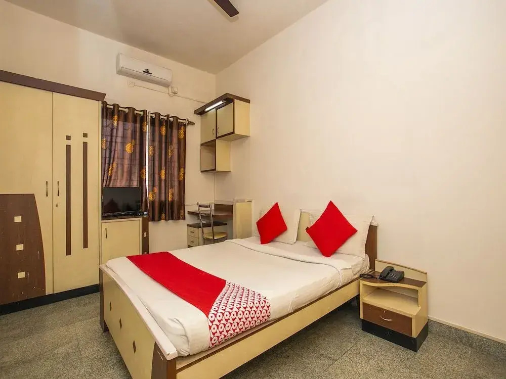 OYO 16987 Sai Suites