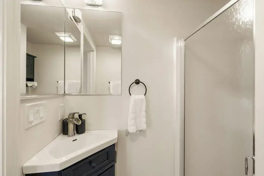 Hygge House Suites