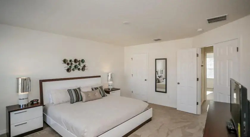 Bella Vida Resort Homes by CF Vacations