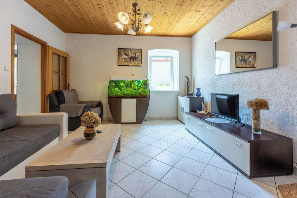 House Sevgi