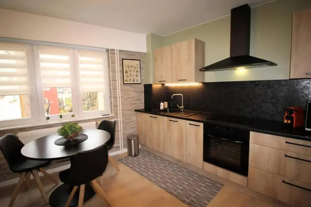 Appartement tout confort, meublé et équipé.