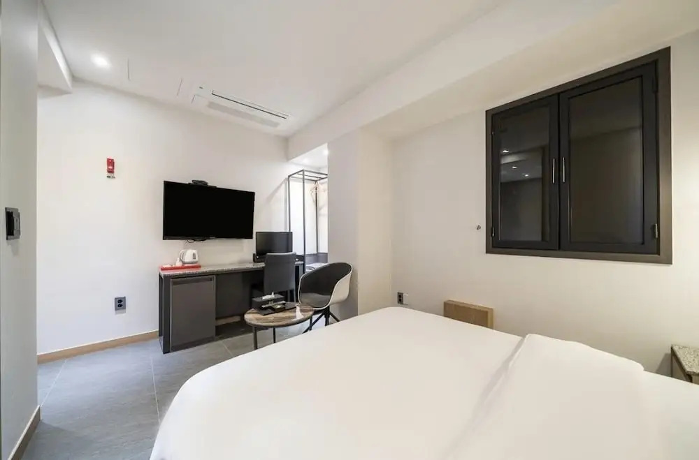 HOTEL MYEONG JAK