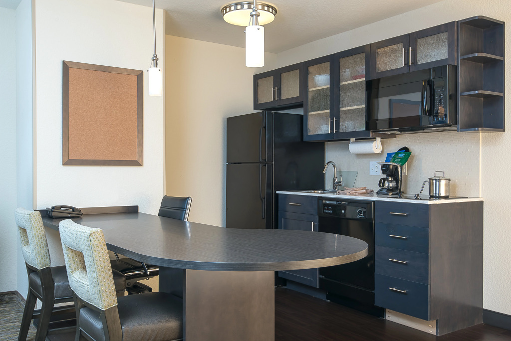 Candlewood Suites Bloomington by IHG