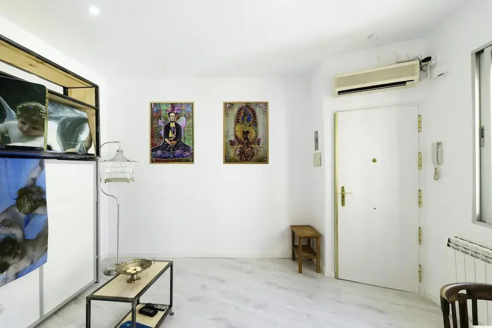 Studio in Madrid, With Wifi