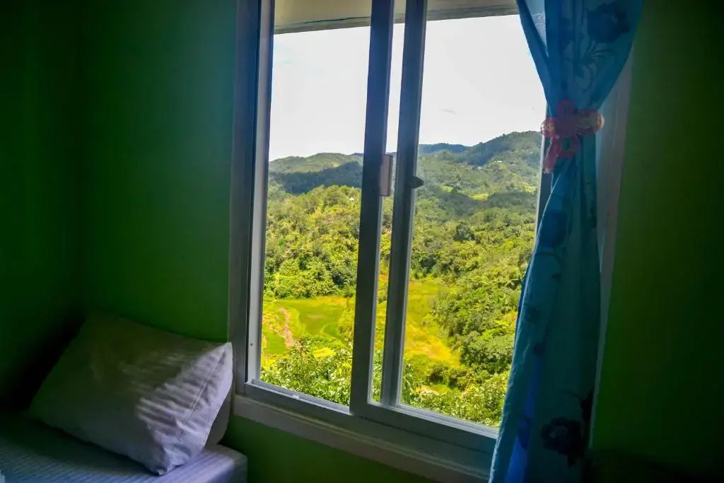 BANAUE EVERGREEN HOSTEL AND RESTAURANT