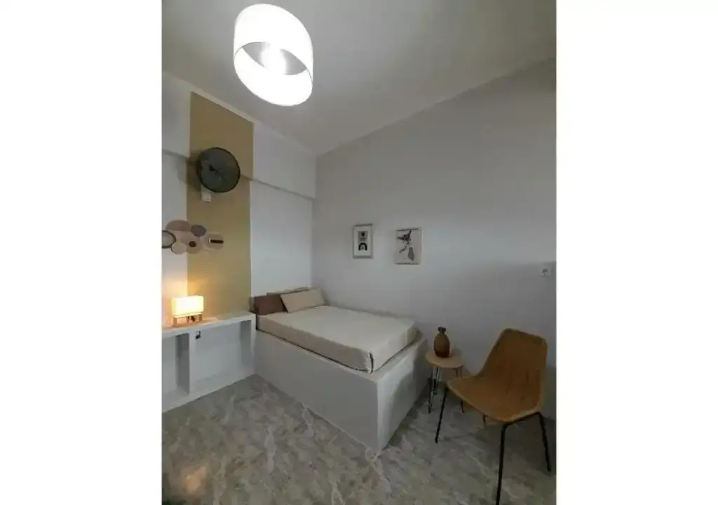 Overhill Apartments Adamas