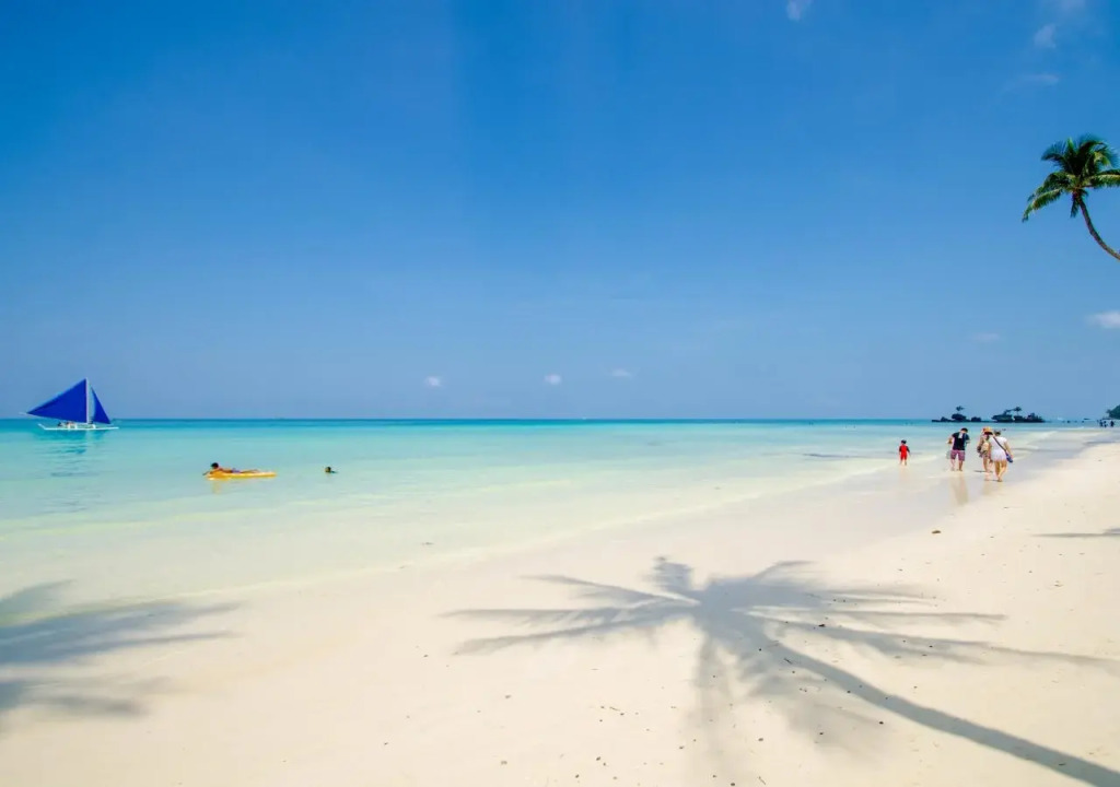 Jonys Beach Resort