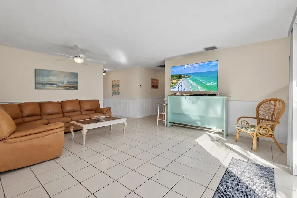 Ocean Song House