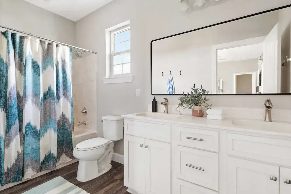 Sleeps 18! Private Pool, Hot Tub, Near Beach Miramar Dream House by Avantstay