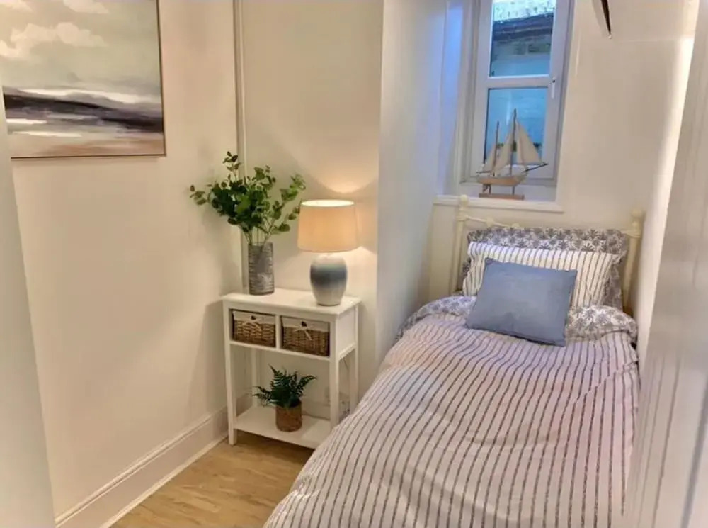 Stunning 3-bed Apartment in Ventnor