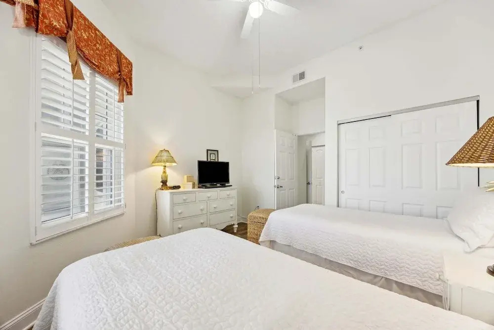 32 Ocean Place 2 Bedroom Condo