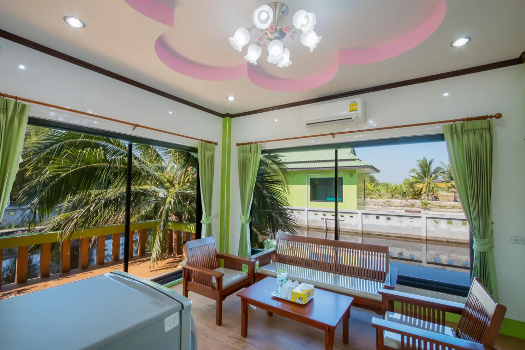 Coconut Resort