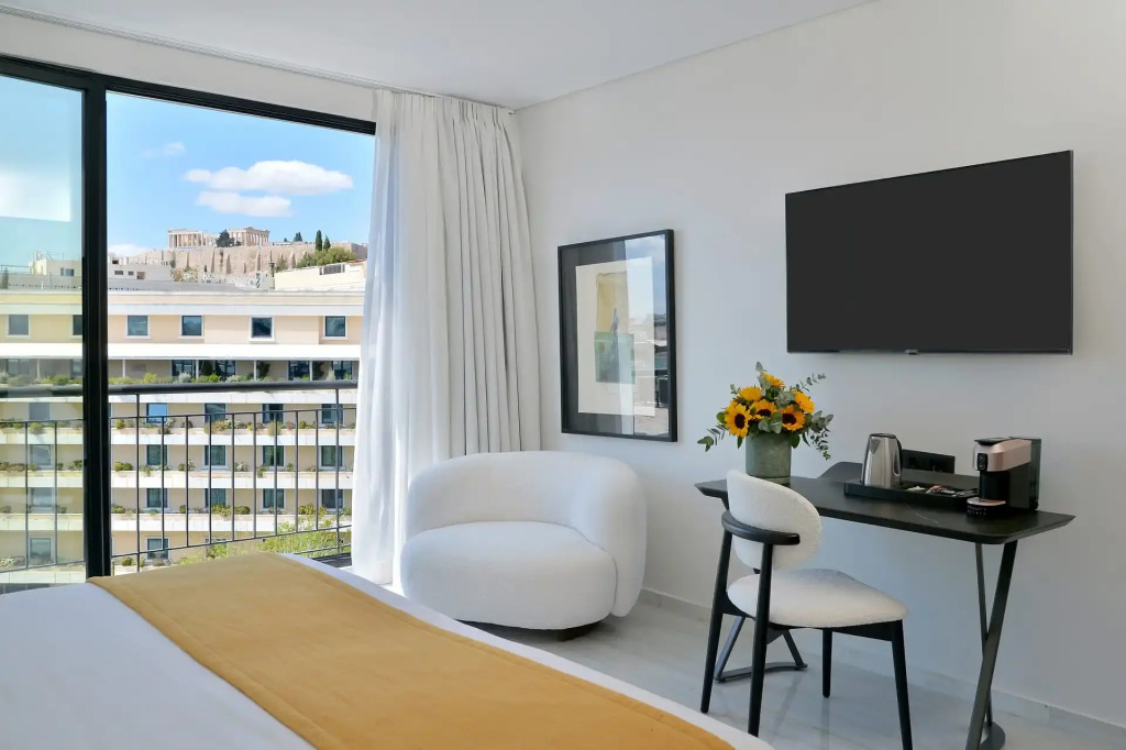 The Athenaeum Luxury Hotel