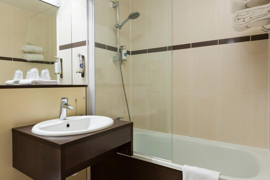 Comfort Hotel Orleans Saran
