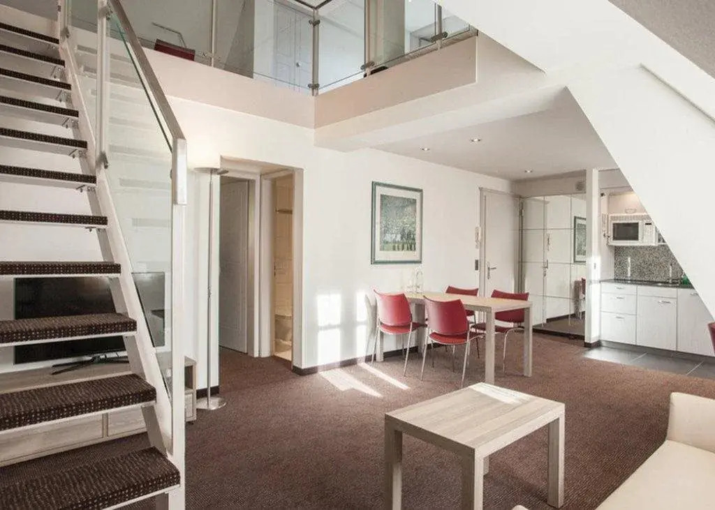 EMA House Hotel Suites