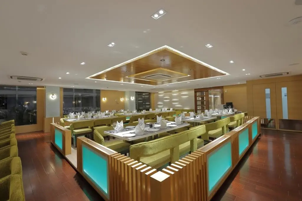 Hotel Silver Heights