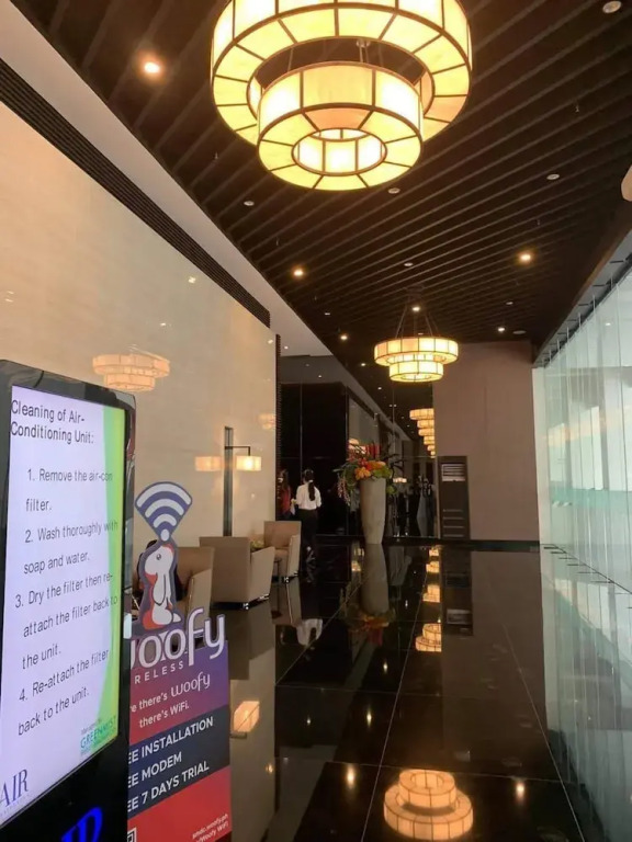 AIR Residences Makati Holiday Home