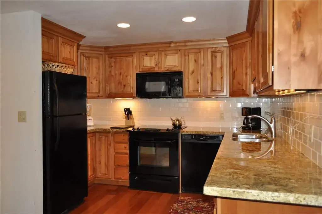 Ten Sleep - 1BR Condo #B-12 - LLH 63314