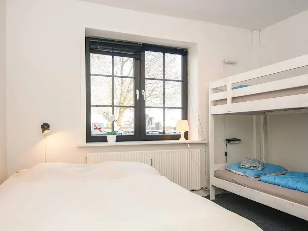 6 Person Holiday Home in Give