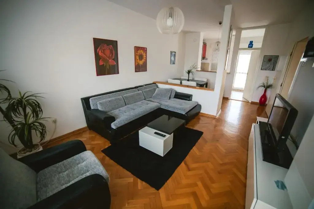 Viktorija Apartment