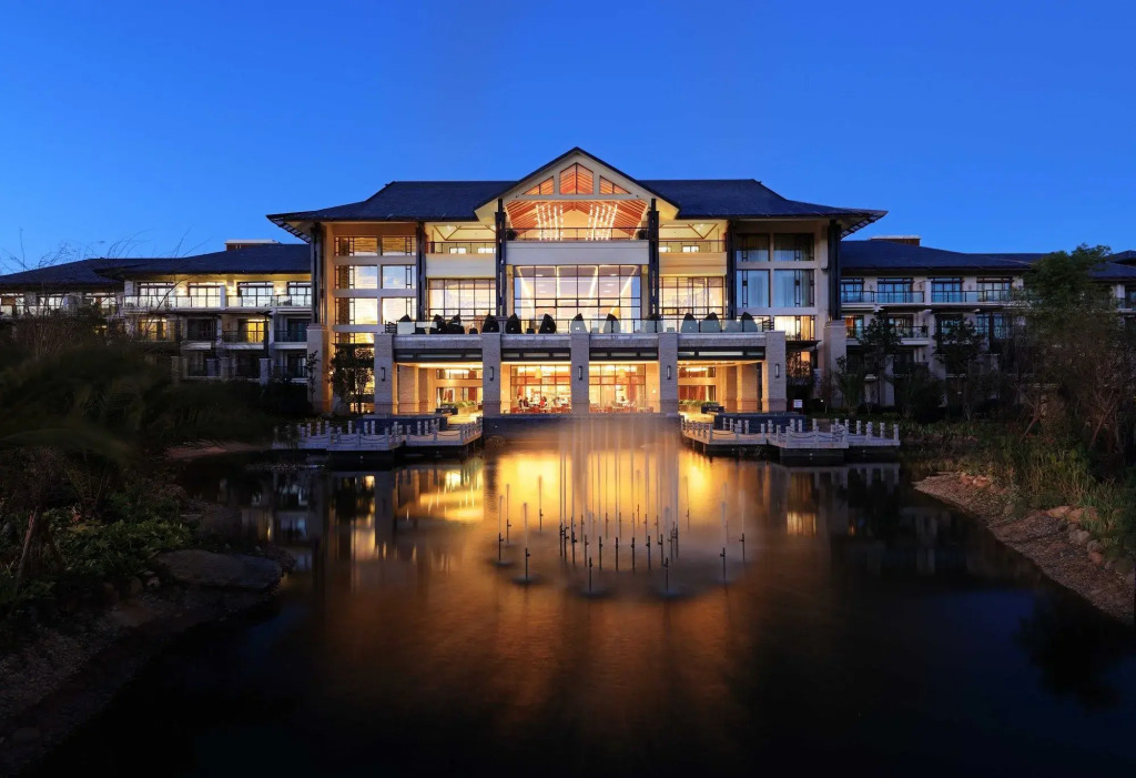 HUALUXE Hotels & Resorts Kunming