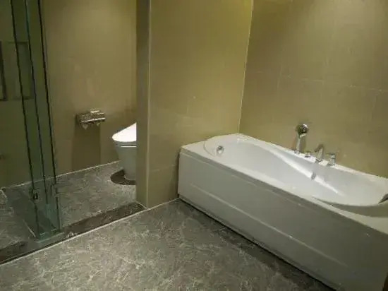 Fengshan International Hotel