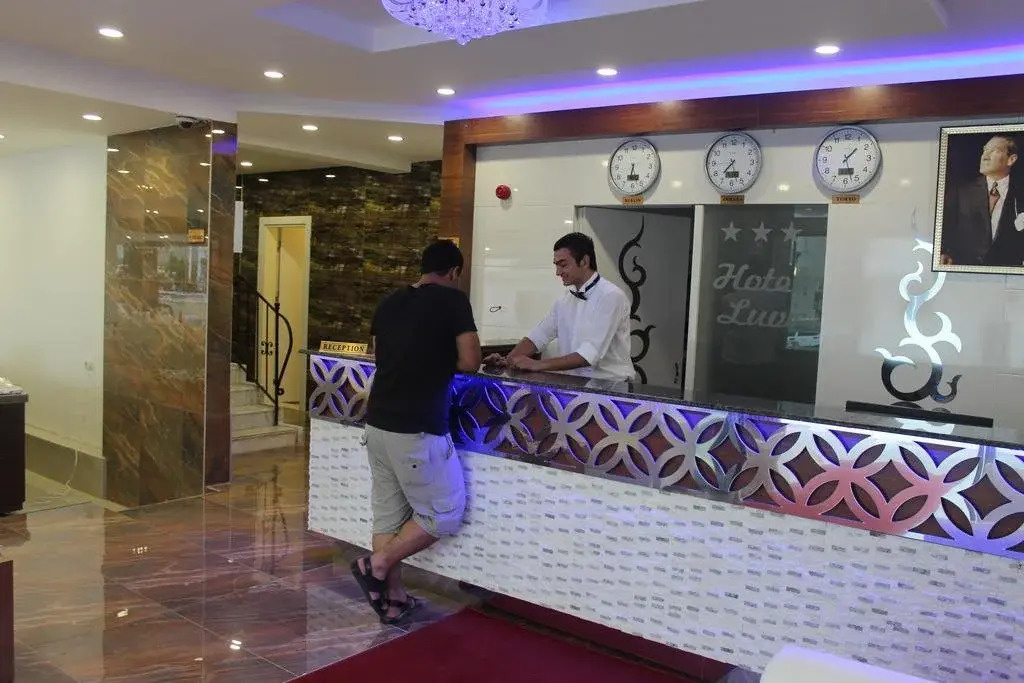 Hotel Alluvi