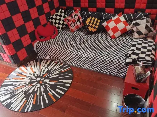 Shemo Hotel (Haikou Friendship Sunshine City)