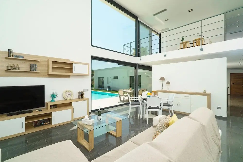 Villa Vera in Javea With 4 Bedrooms and 2 Bathrooms
