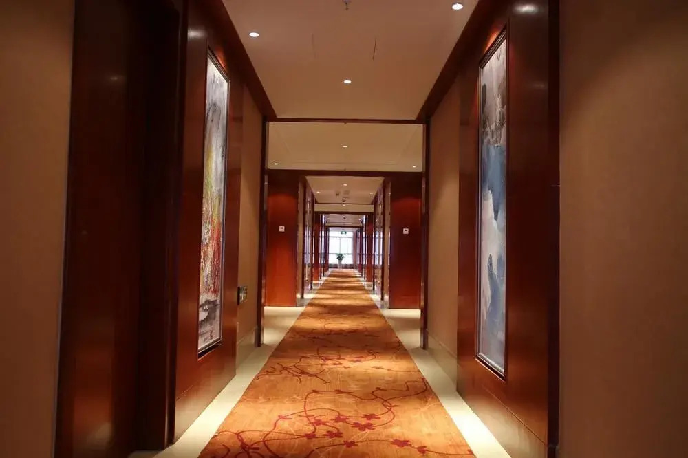 Hangzhou Pinjiang Business Hotel