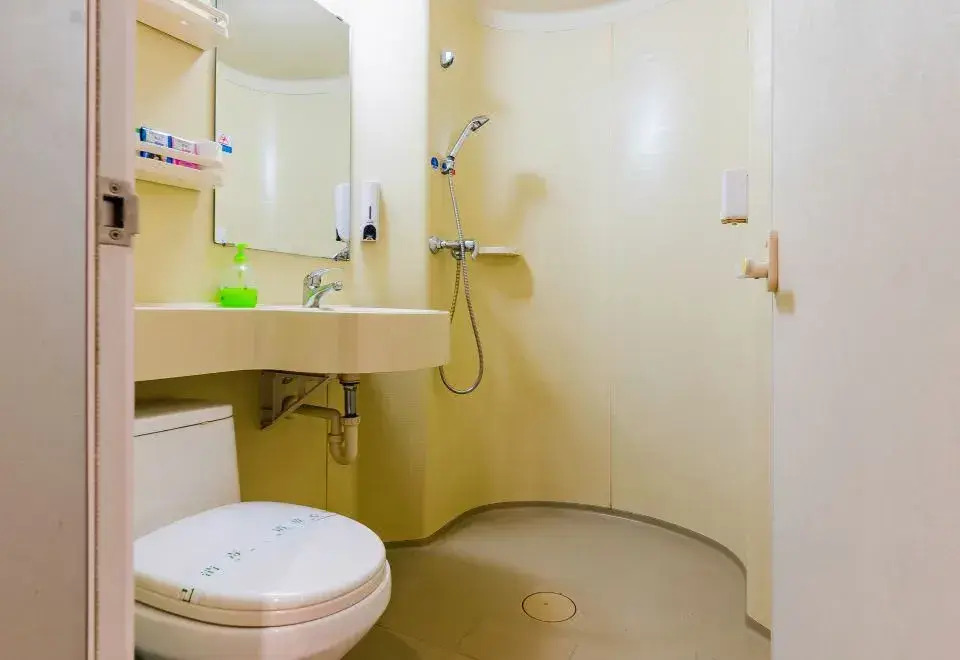 Oasis Business Hotel (Dongying Xisi Road)