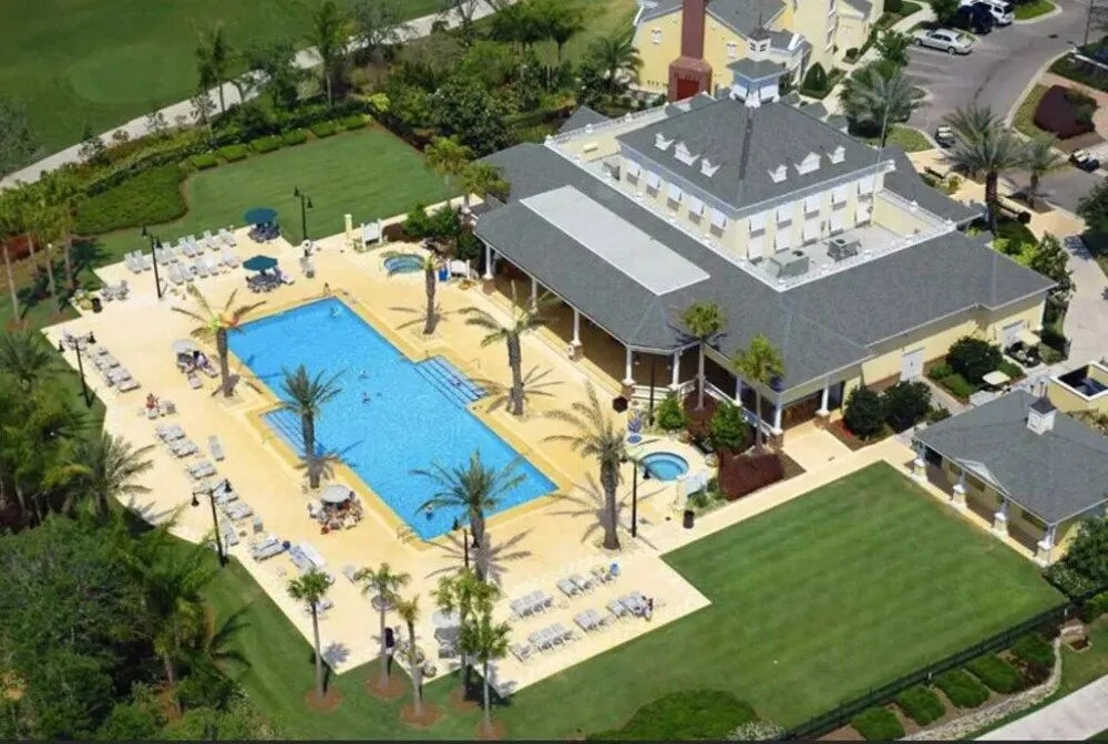 Absolutely Fabulous Reunion Condo 3 Bedrooms 2 Bathrooms Condo